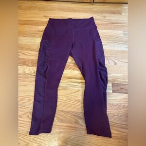 Fabletics Power Hold Maroon Leggings with mesh side panels and pockets